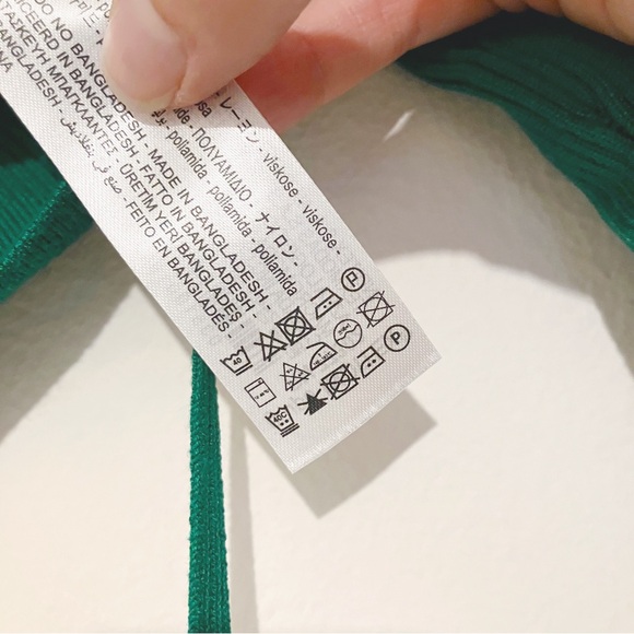 Zara • Ribbed Knit Cropped Wrap Top in Green - Picture 7 of 9